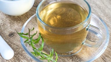 En İyi Bitkisel Zayıflama Çayları Nelerdir Zararları