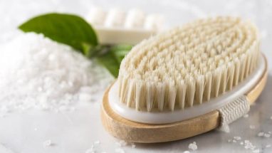 Kuru Vücut Fırçalama Yararları , Nasıl Yapılır