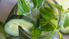 Salatalıklı Yeşil Çay Tarifi Evde Nasıl Hazırlanır