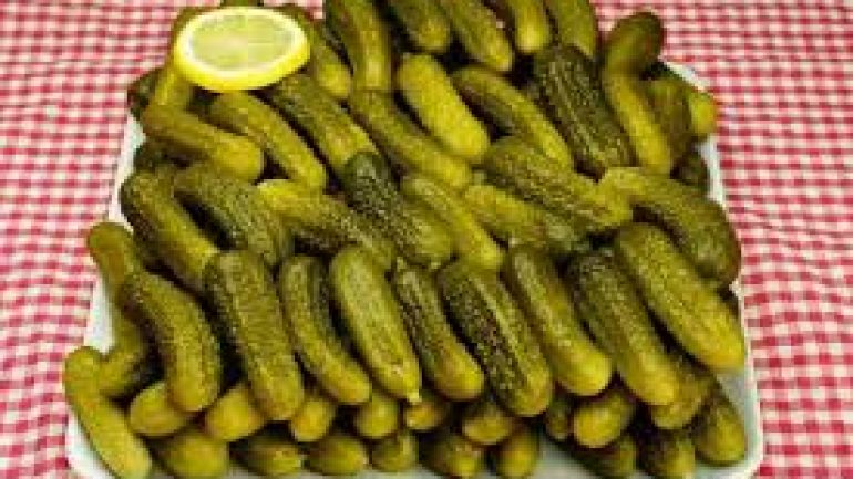 Salatalık Turşusu Nasıl Kurulur